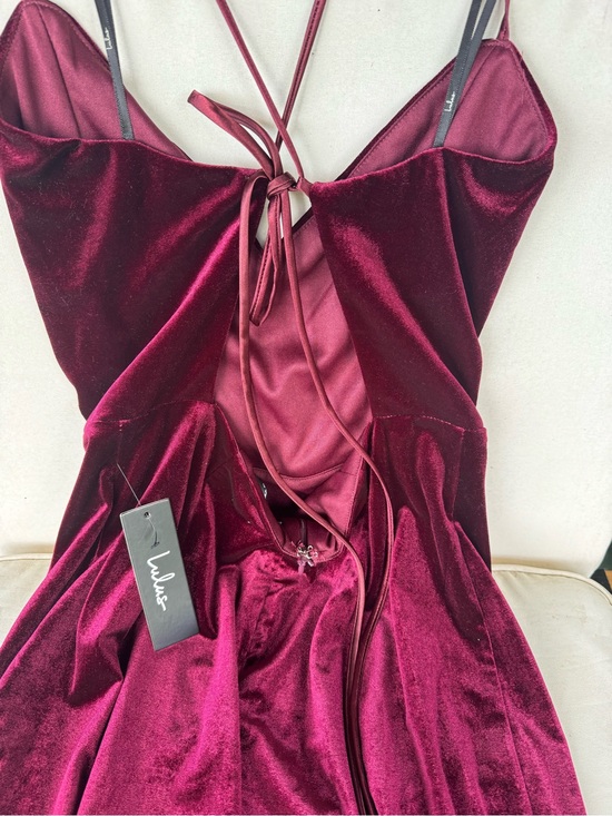 Lulus Dresses & Skirts - Lulu's Velvet Plunge Mini Dress in Wine